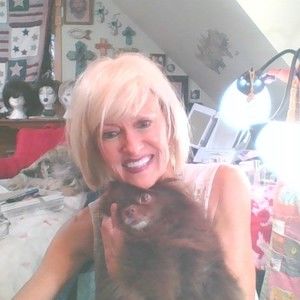 Meet your Posher, Janet